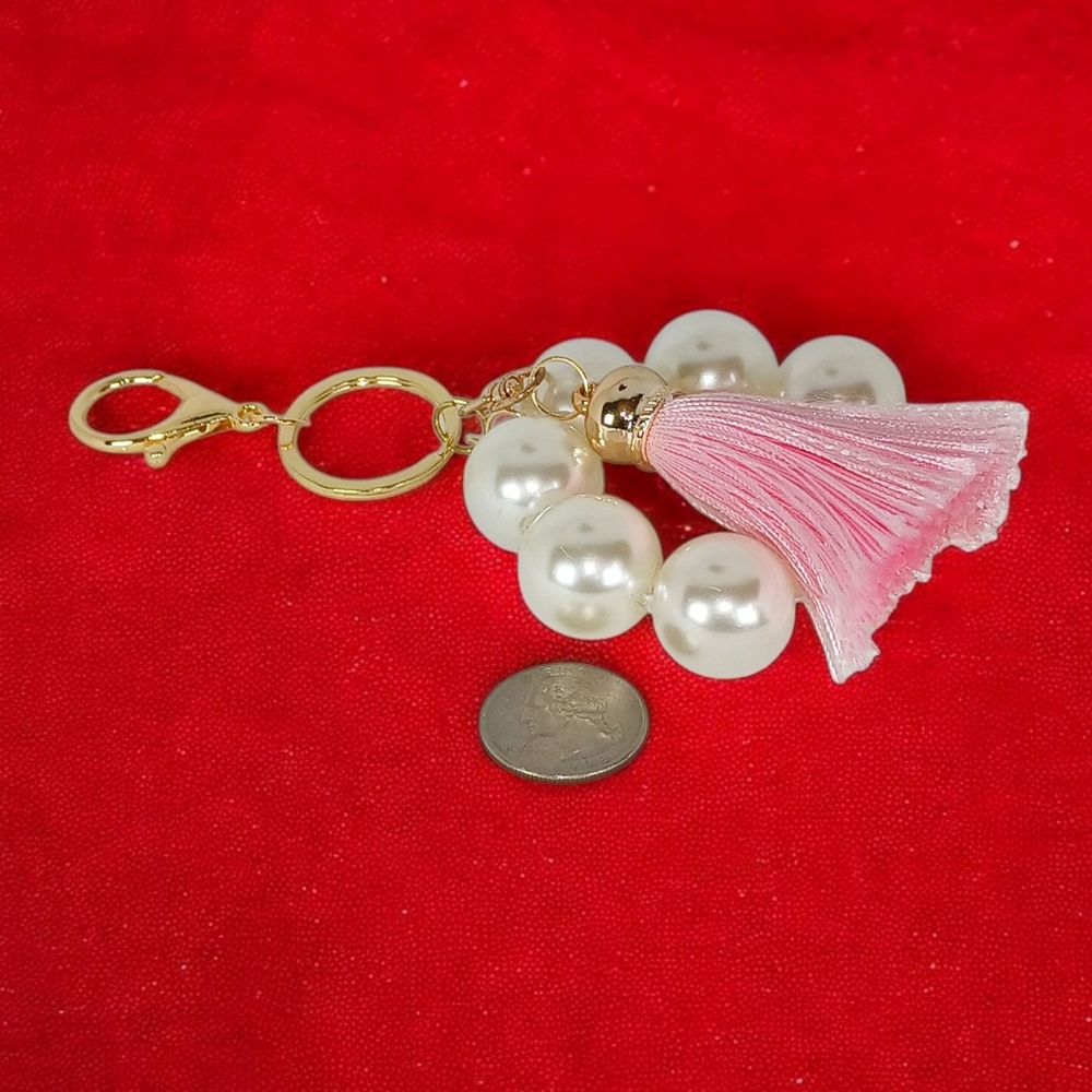 Pearl Pink Tassel Bag Charm Key Charm Purse Jewelry Coquette Girl Dollette 00s - Picture 3 of 7